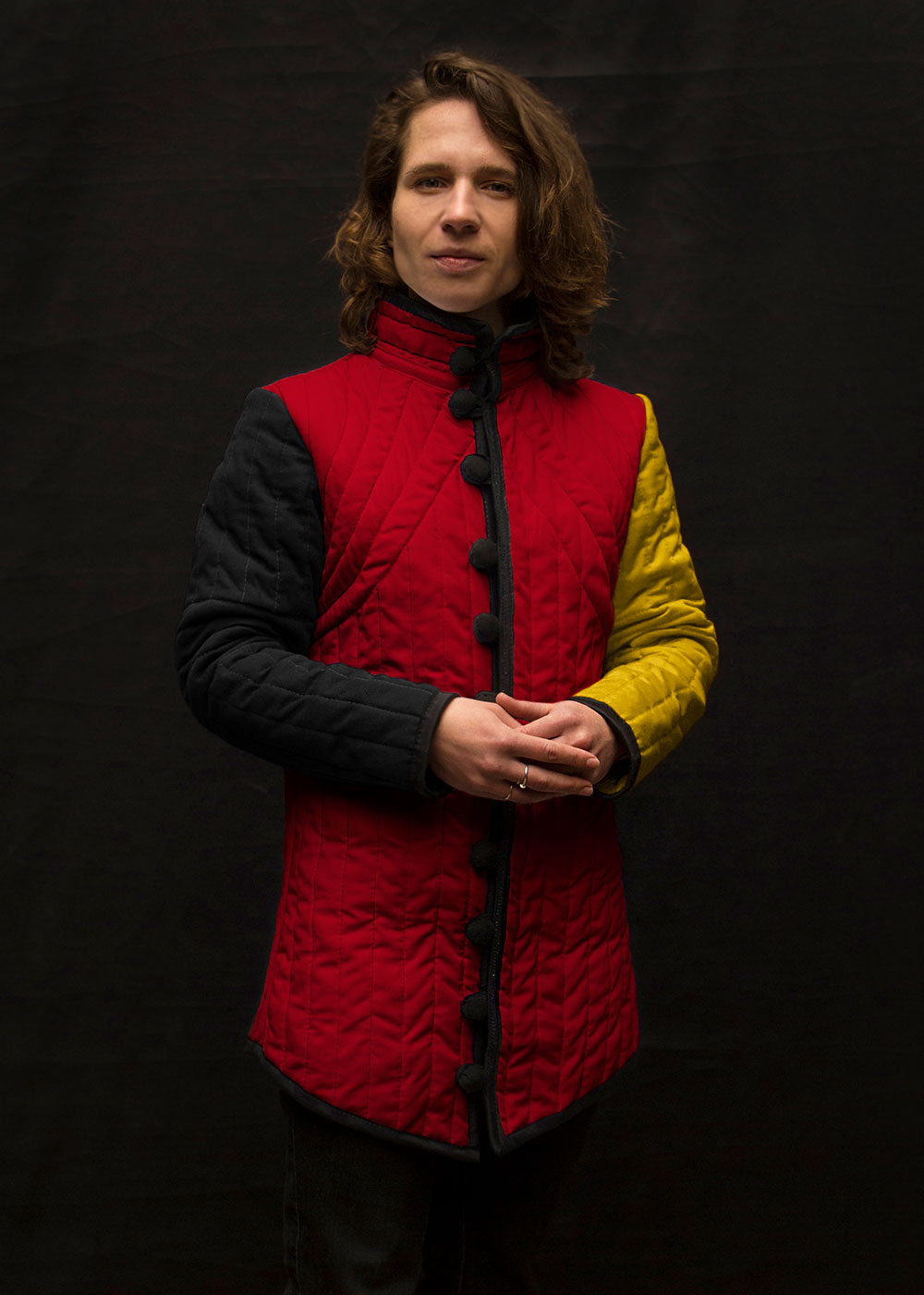 Gambeson-Black-Red-Gold-06